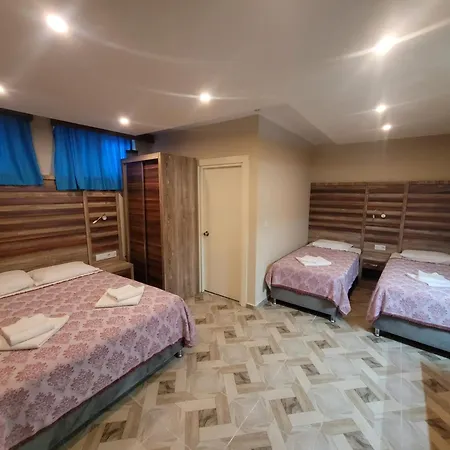 Selinus Club 3*