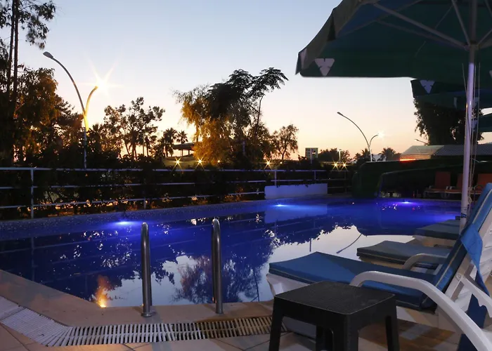 Selinus Club 3*