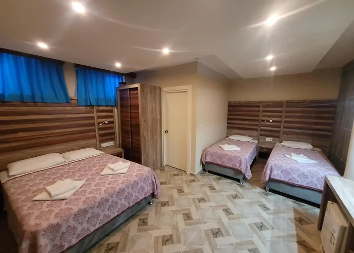 Selinus Club 3*