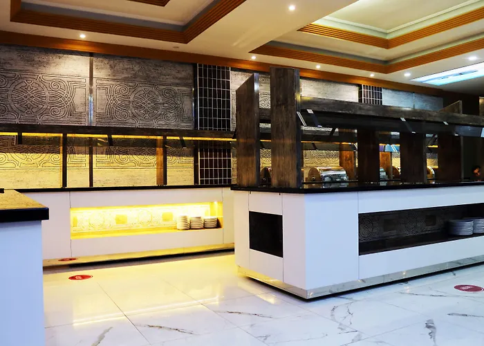 Selinus Club מלון 3*