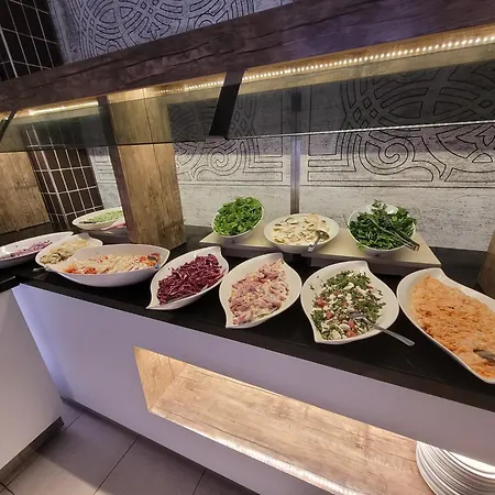 Buelent Kocabas-selinus Club Hotel 3*