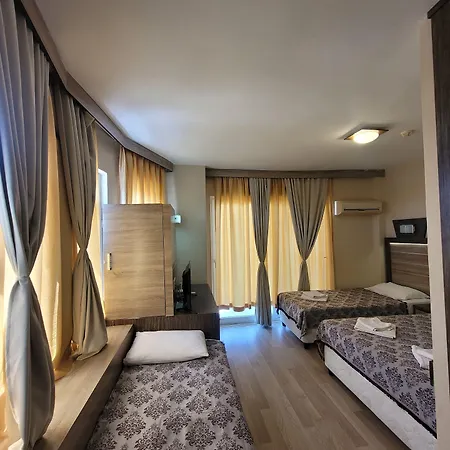 Hotel Selinus Club 3*