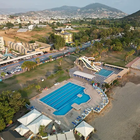 Ξενοδοχείο Selinus Club