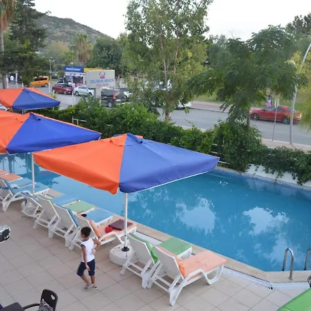 ホテル Buelent Kocabas-selinus Club 3*